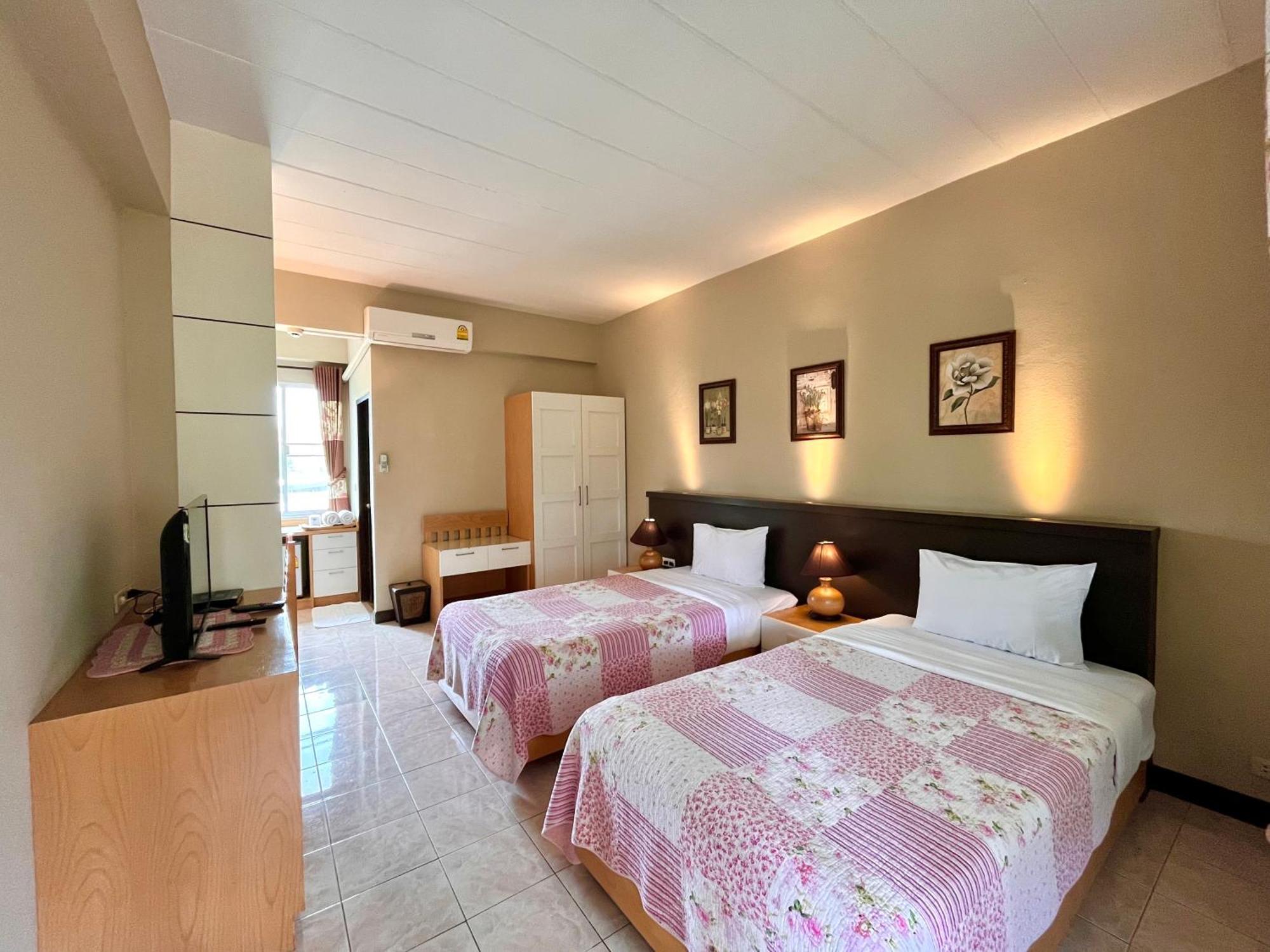 Rommai Greenpark Lampang Exterior foto