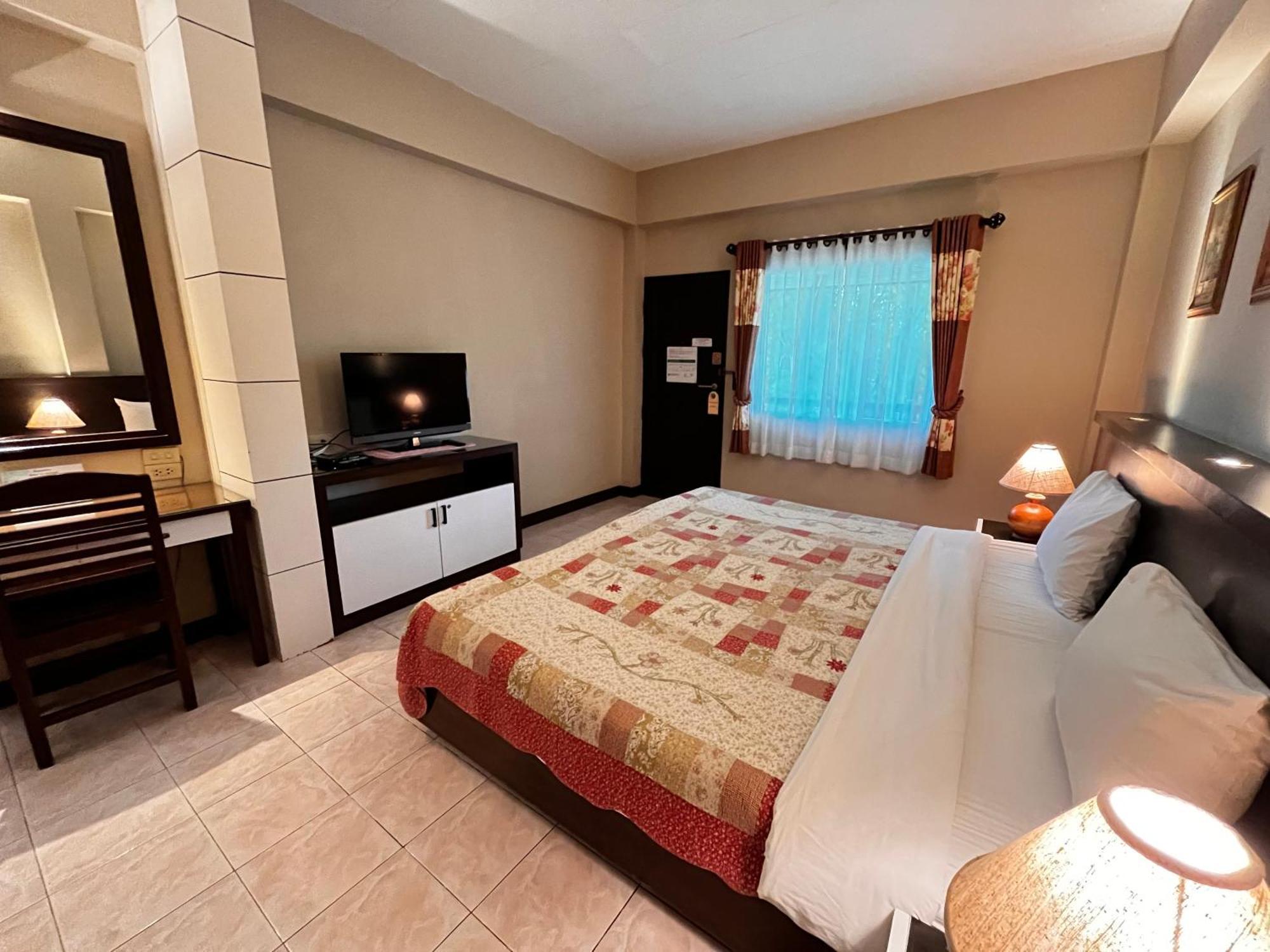 Rommai Greenpark Lampang Exterior foto