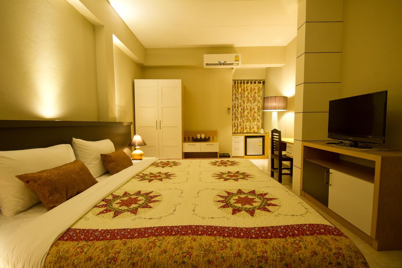 Rommai Greenpark Lampang Exterior foto